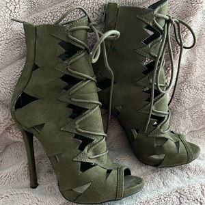 Green Heels